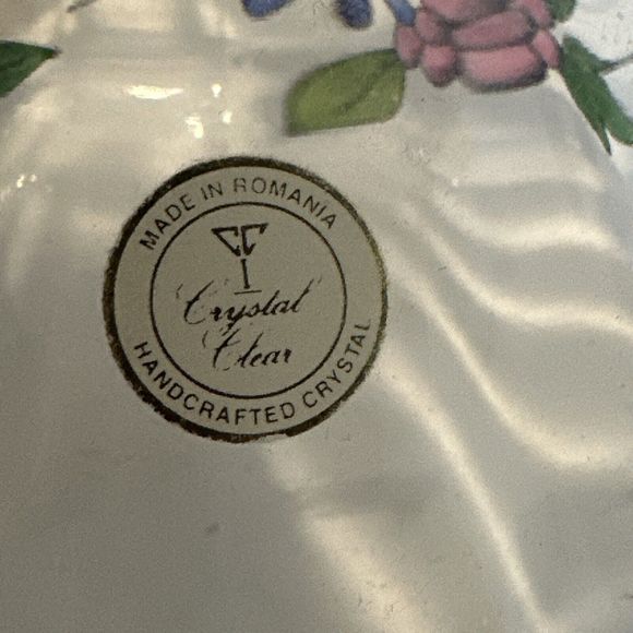 ‘Crystal Clear’ Pitcher - Hand Painted Fruit And Flowers, 22k Gold Painted Rim - Picture 5 of 11